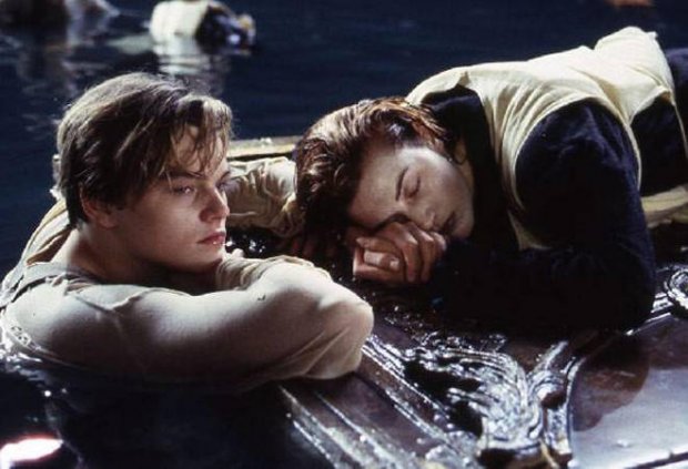 “Титаник” фильмидаги Жек нега тирик қолмаган?