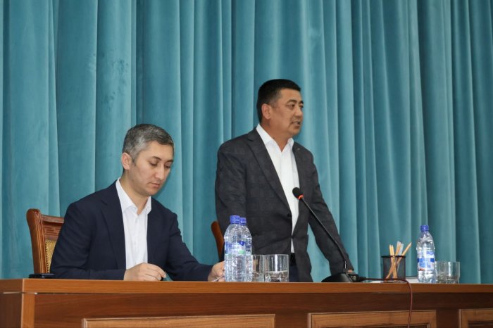 Ғаллаорол туманида тадбиркорлар билан мулоқот: ислоҳотлар ва амалий ечимлар
